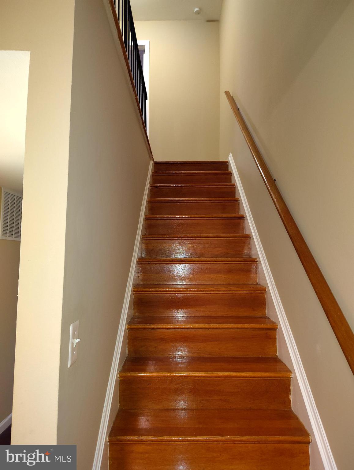 DALE CITY - Residential Lease