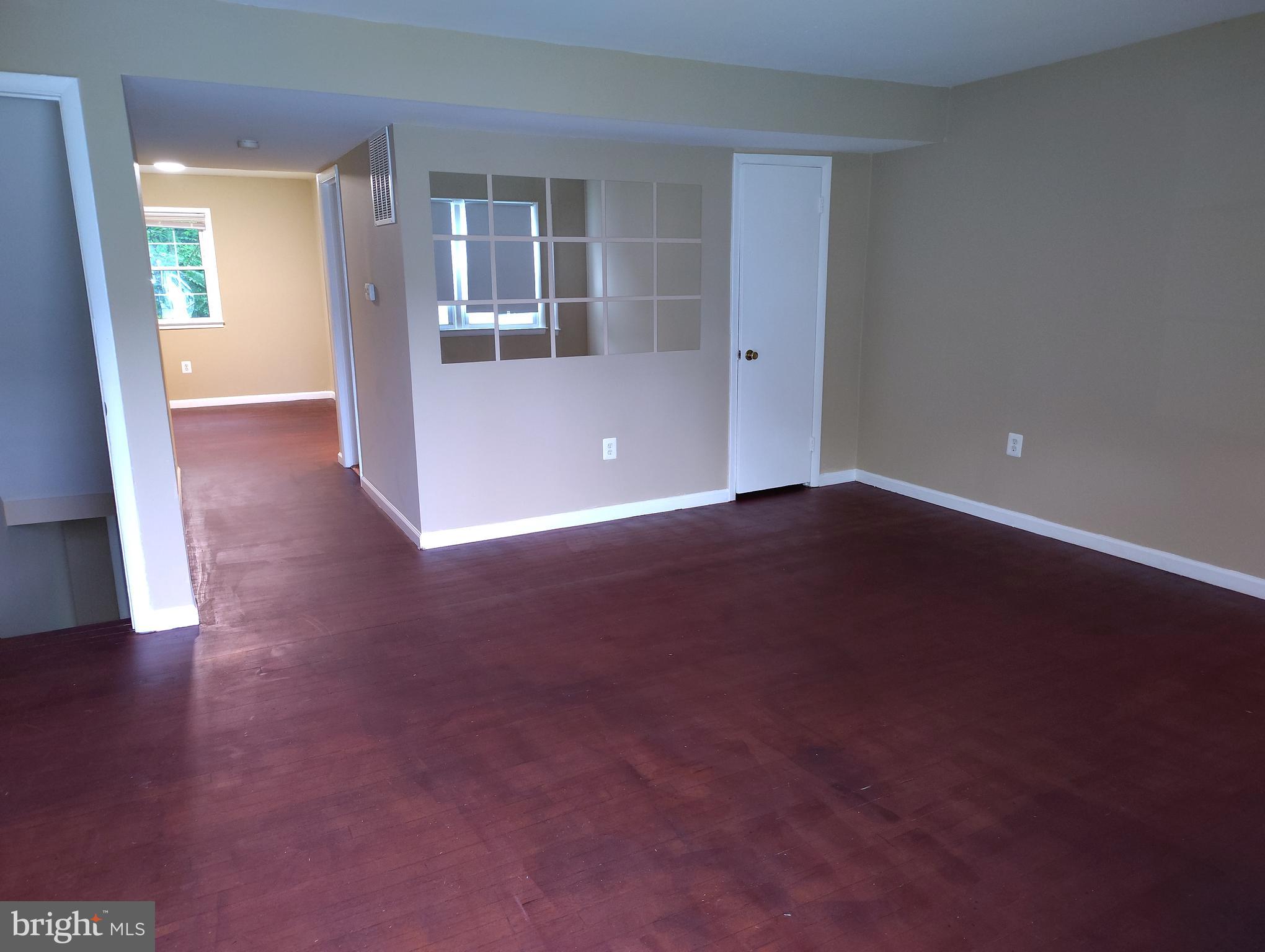 DALE CITY - Residential Lease