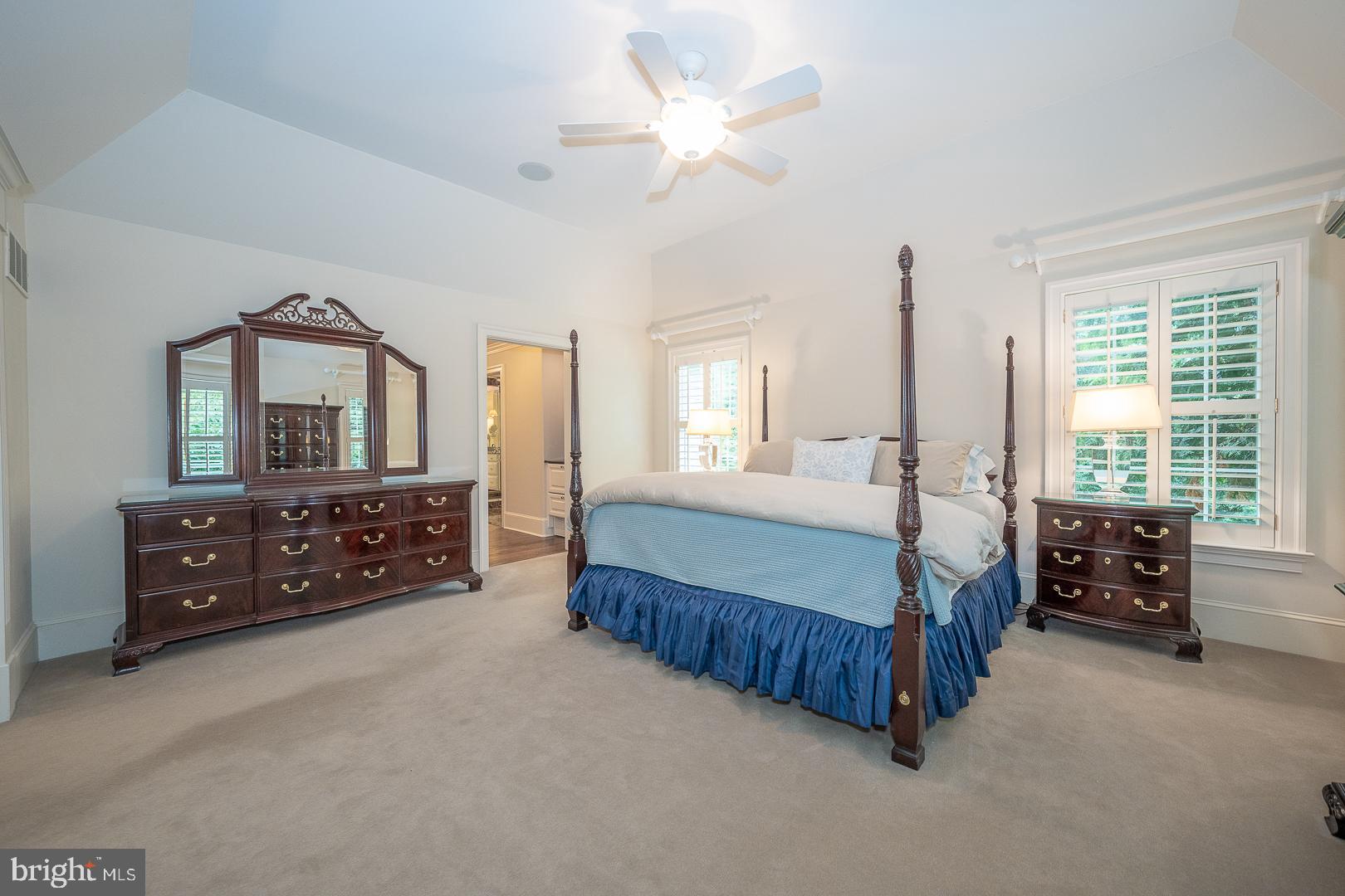 RADNOR HUNT - Residential