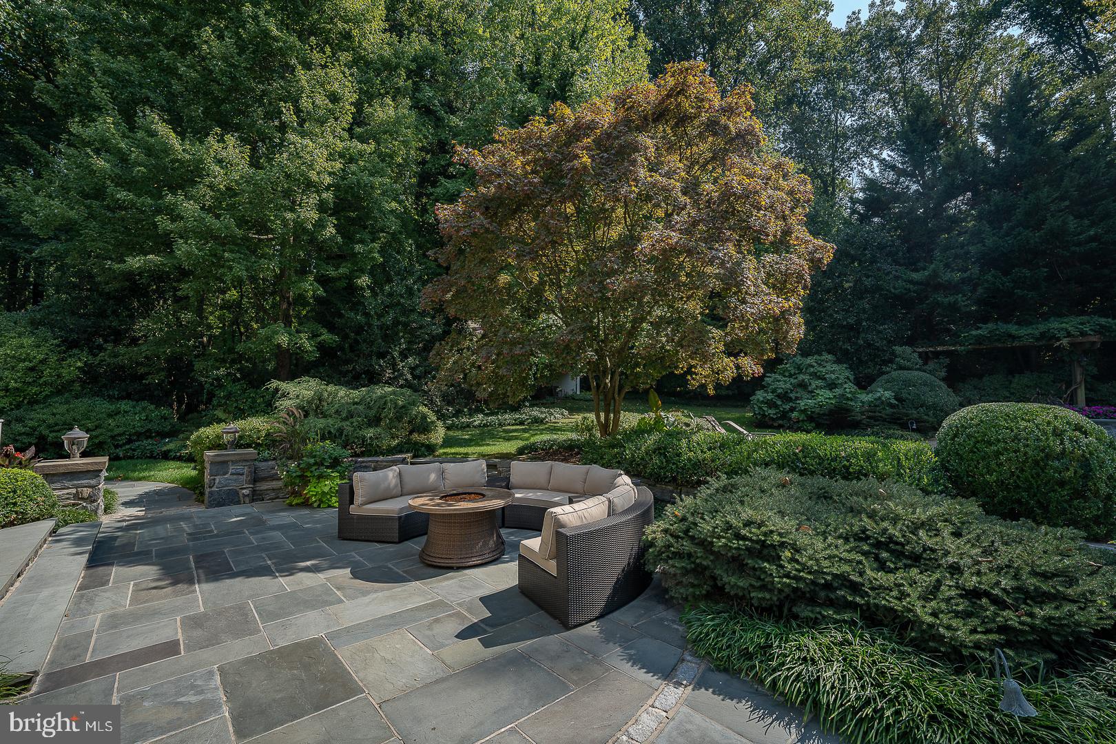 RADNOR HUNT - Residential