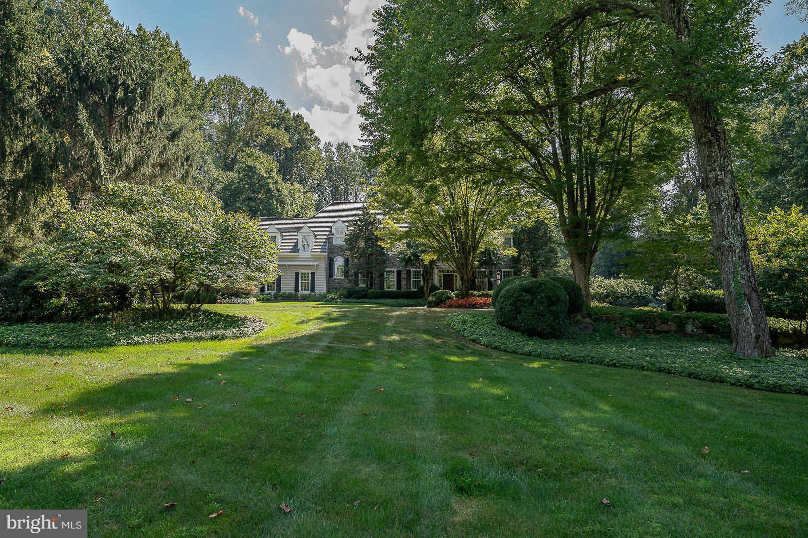 RADNOR HUNT - Residential