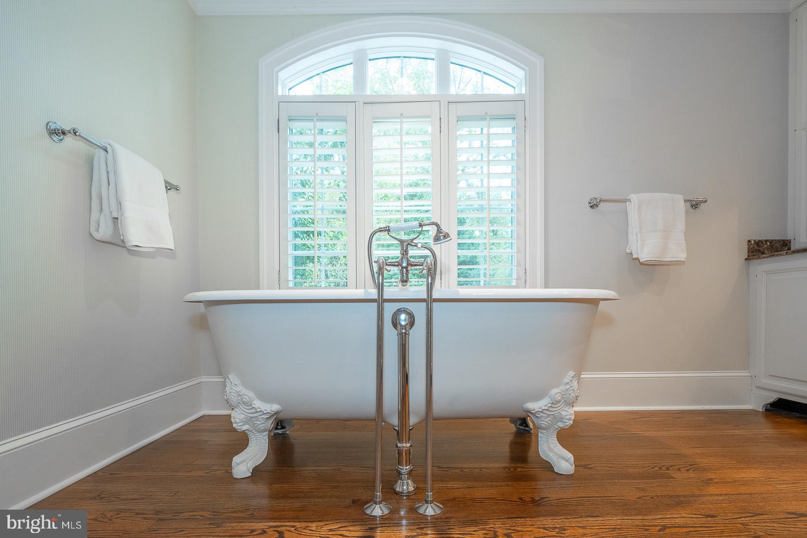 RADNOR HUNT - Residential