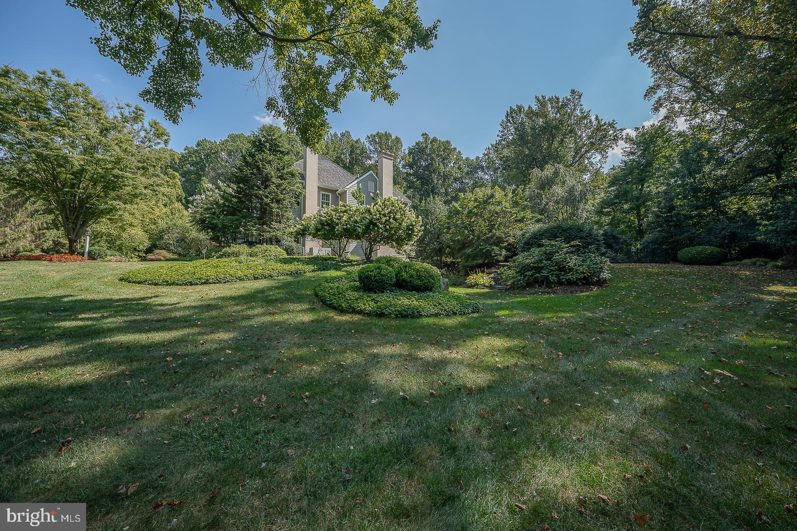 RADNOR HUNT - Residential