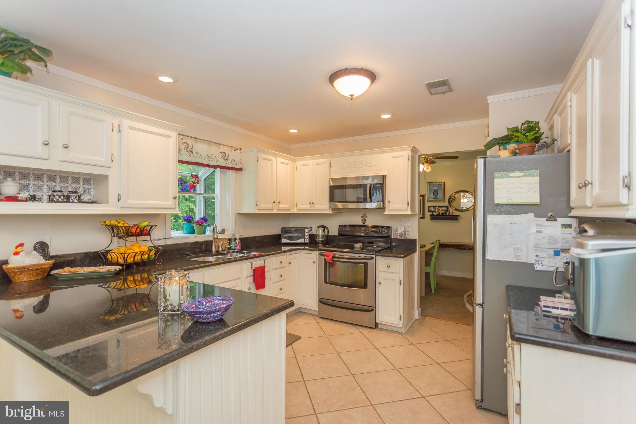 SHADOW WOODS - Residential