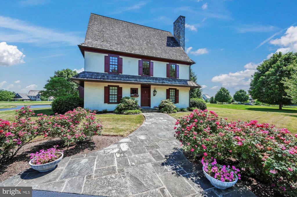 Photo of 664 QUARRY RD, LITITZ, PA 17543 (MLS # PALA2029936)