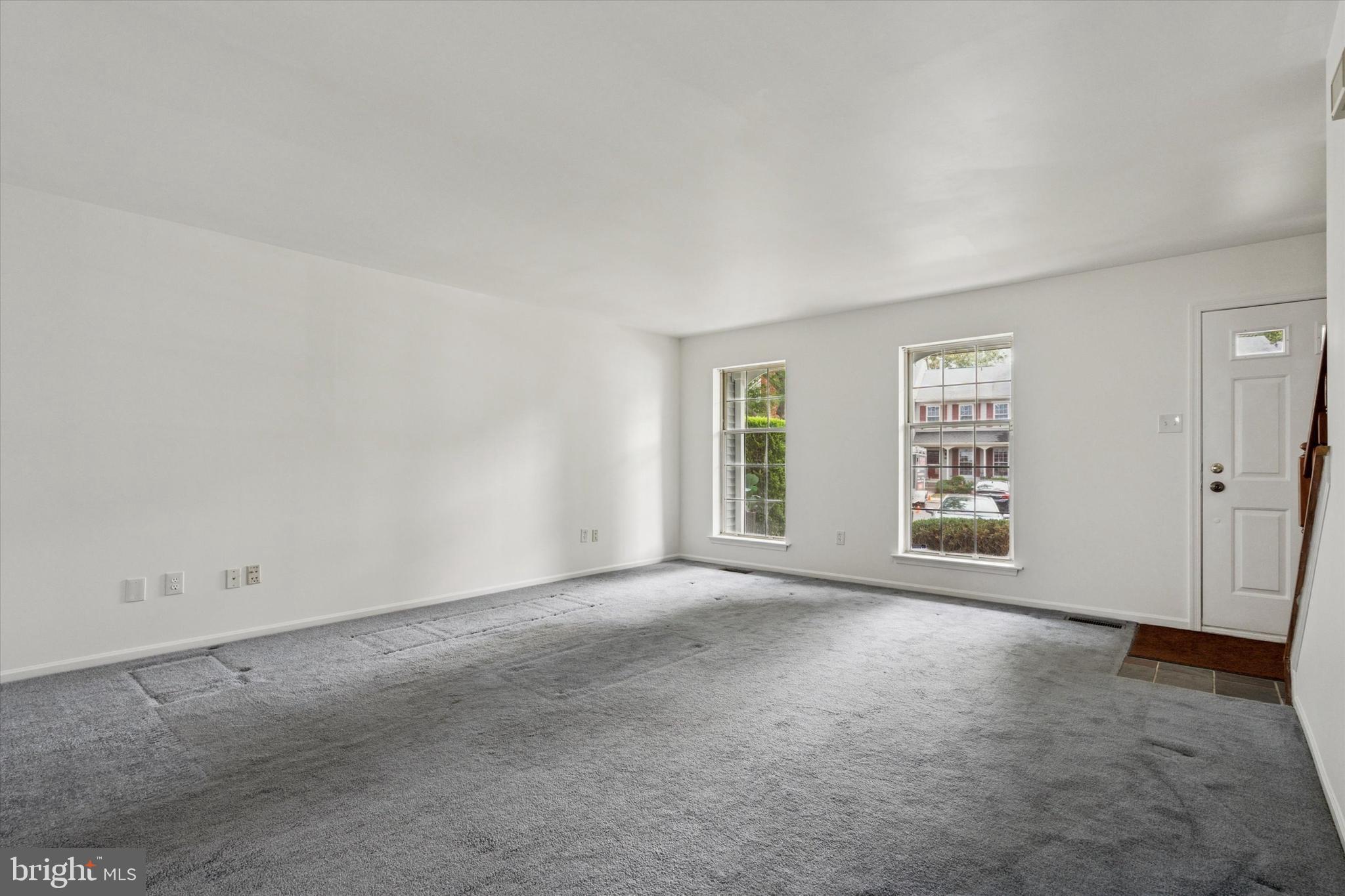 OXFORD CROSSING - Residential