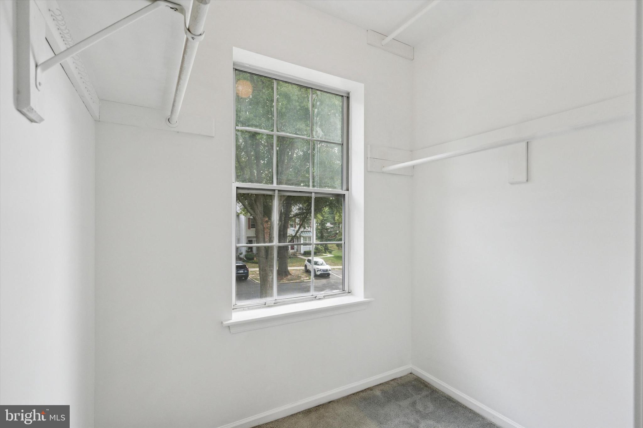 OXFORD CROSSING - Residential