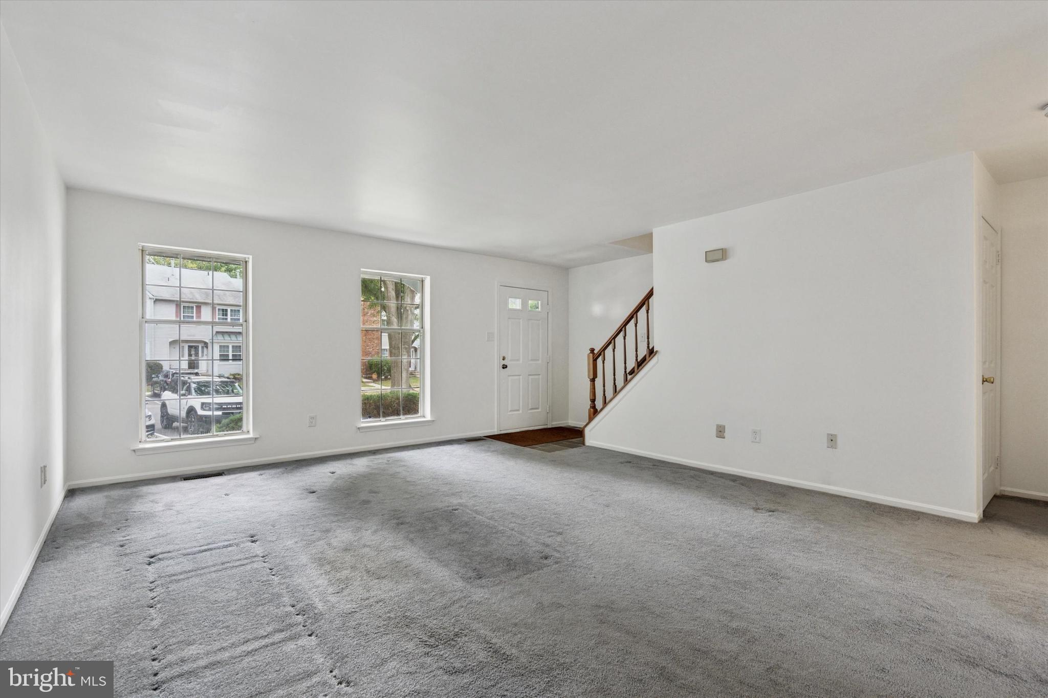 OXFORD CROSSING - Residential