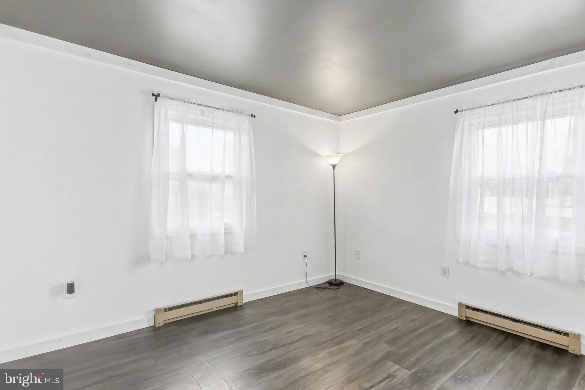 ROSEDALE - Residential