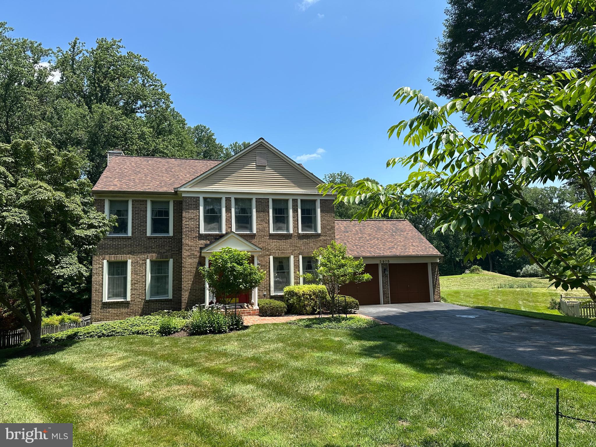 3975 DUCKS FOOT LANE