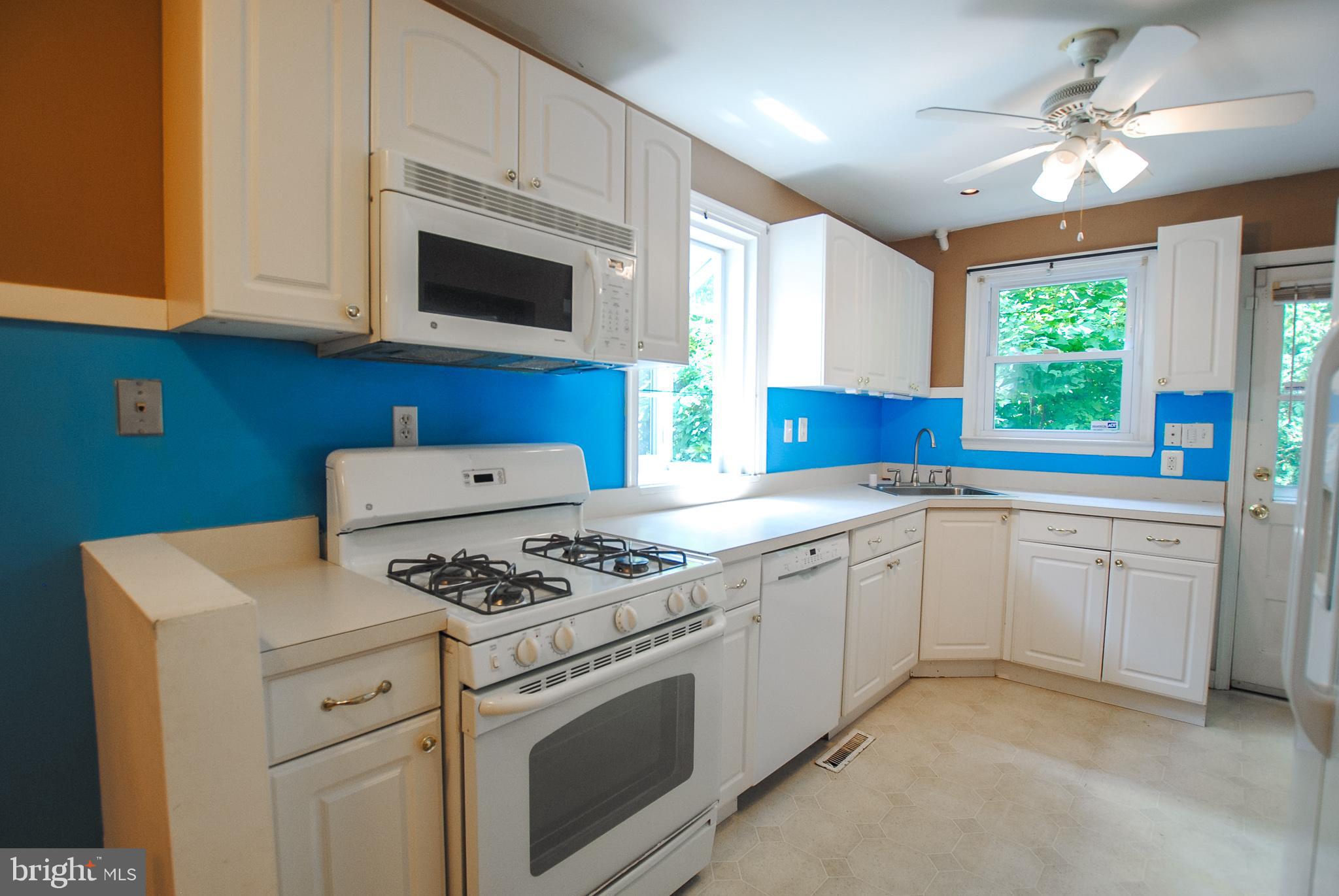 CARNEY/CUB HILL - Residential Lease