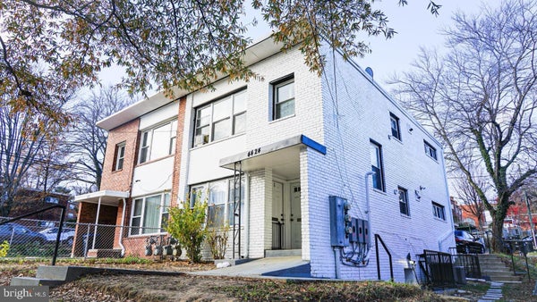 4424 2ND ST NE APT 1, WASHINGTON, DC 20011 - Image 53b86256de4e2933badc8ee7df5710c2/621391817