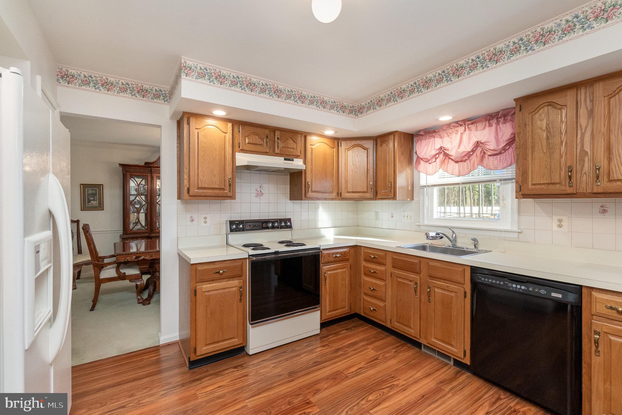 BIRCHWOOD MANOR - Residential