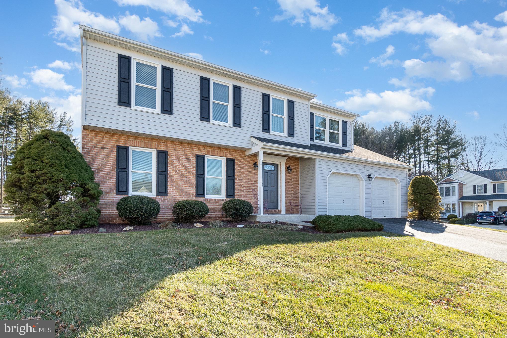 BIRCHWOOD MANOR - Residential