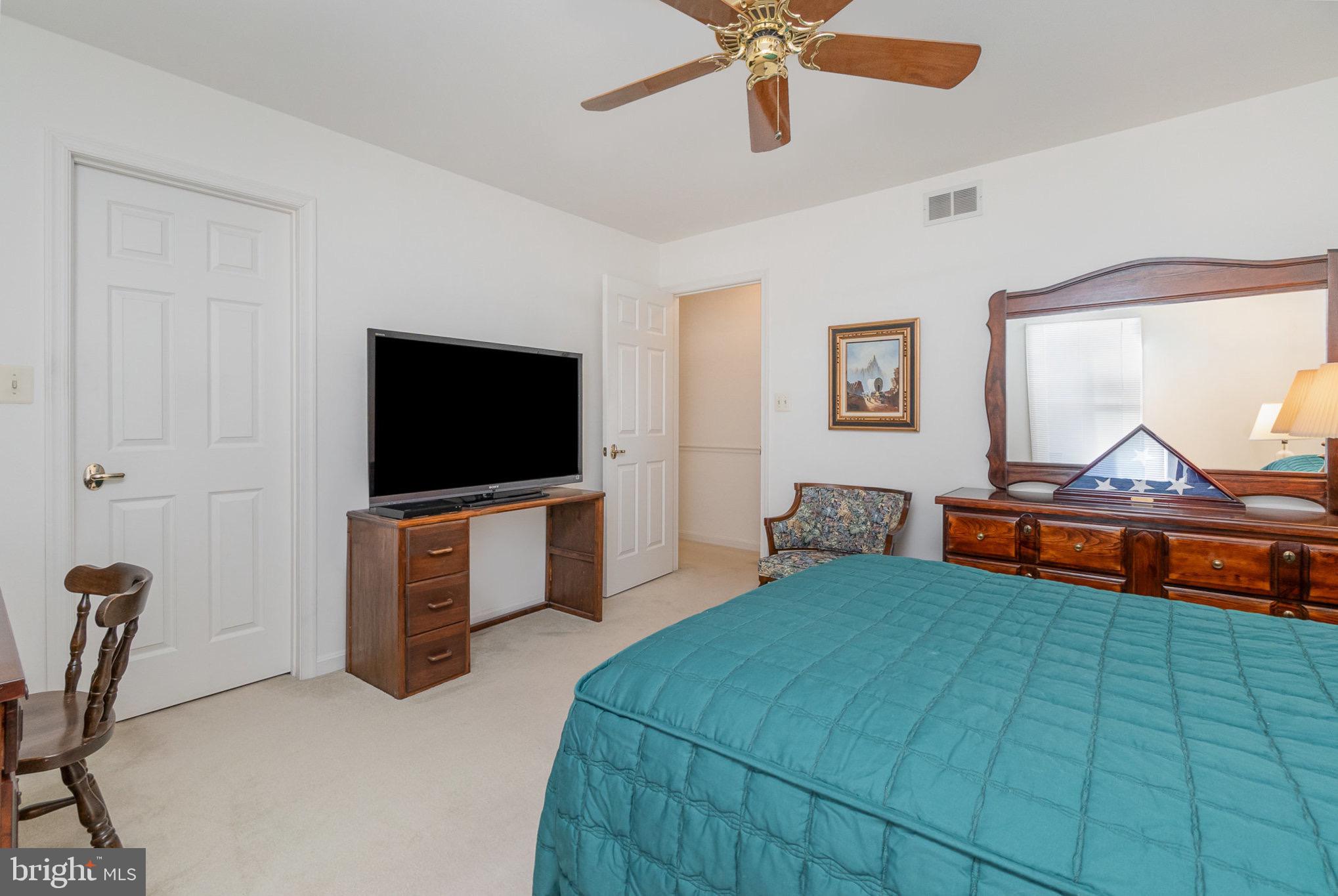 BIRCHWOOD MANOR - Residential