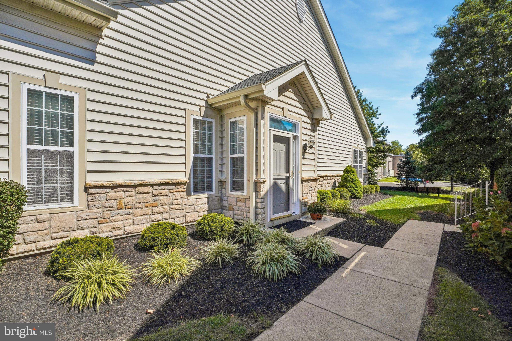806 DEVONSHIRE COURT 59