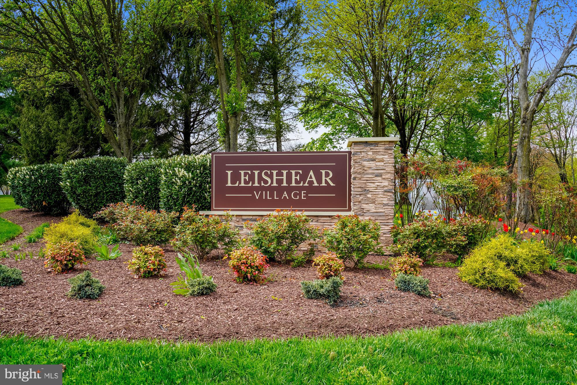 LEISHEAR VILLAGE - Residential