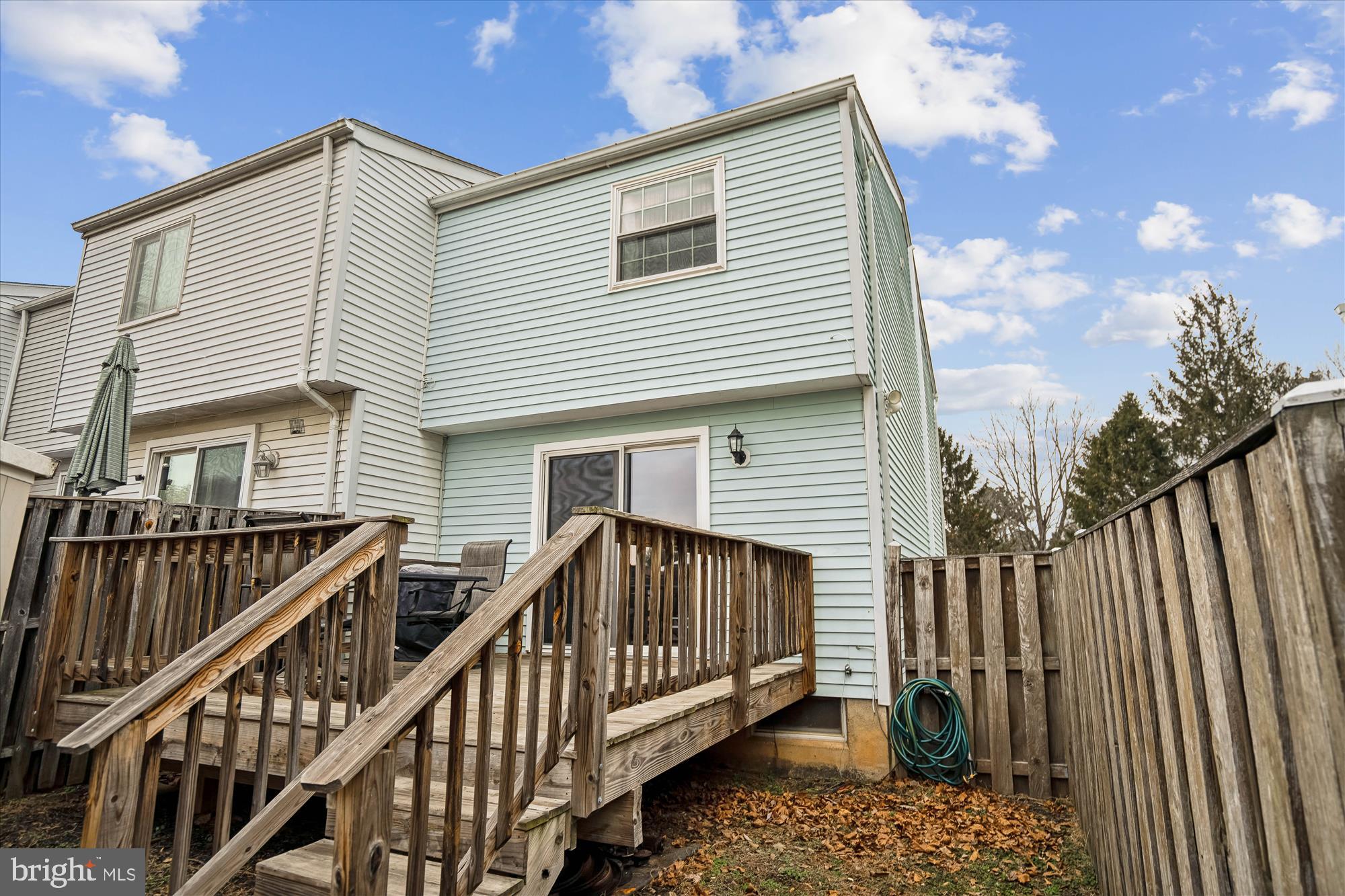 LEISHEAR VILLAGE - Residential