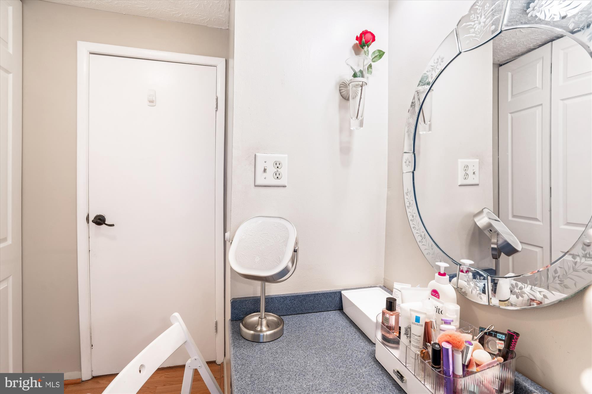 LEISHEAR VILLAGE - Residential