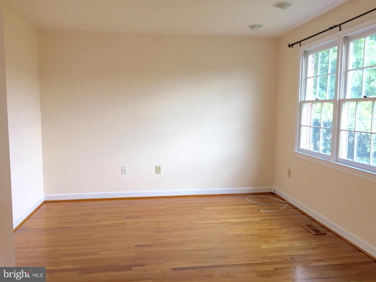 AL MARAH - Residential Lease