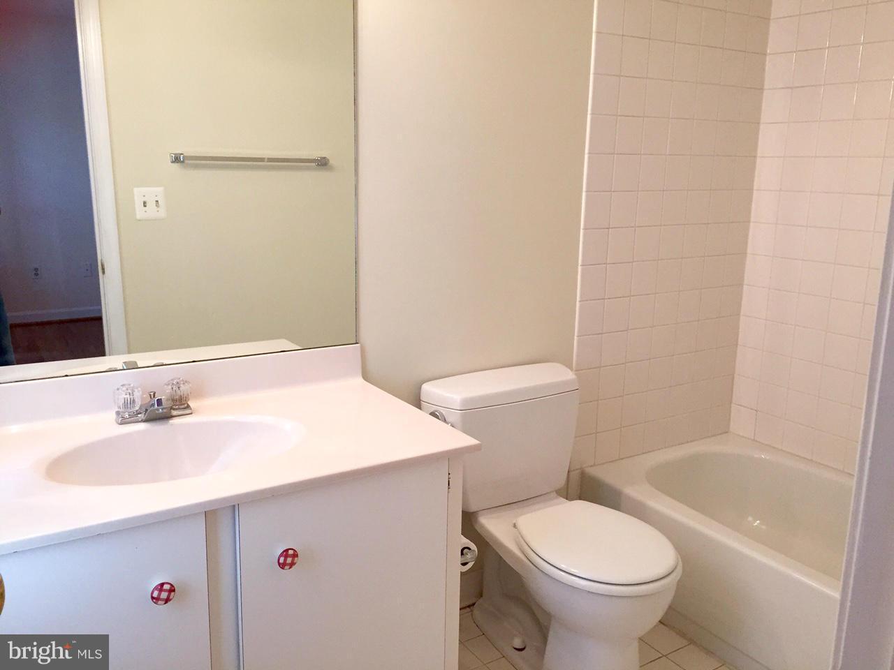 AL MARAH - Residential Lease