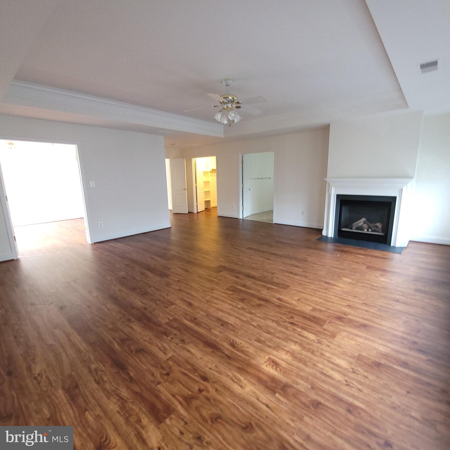 FOX HOLLOW - Residential Lease