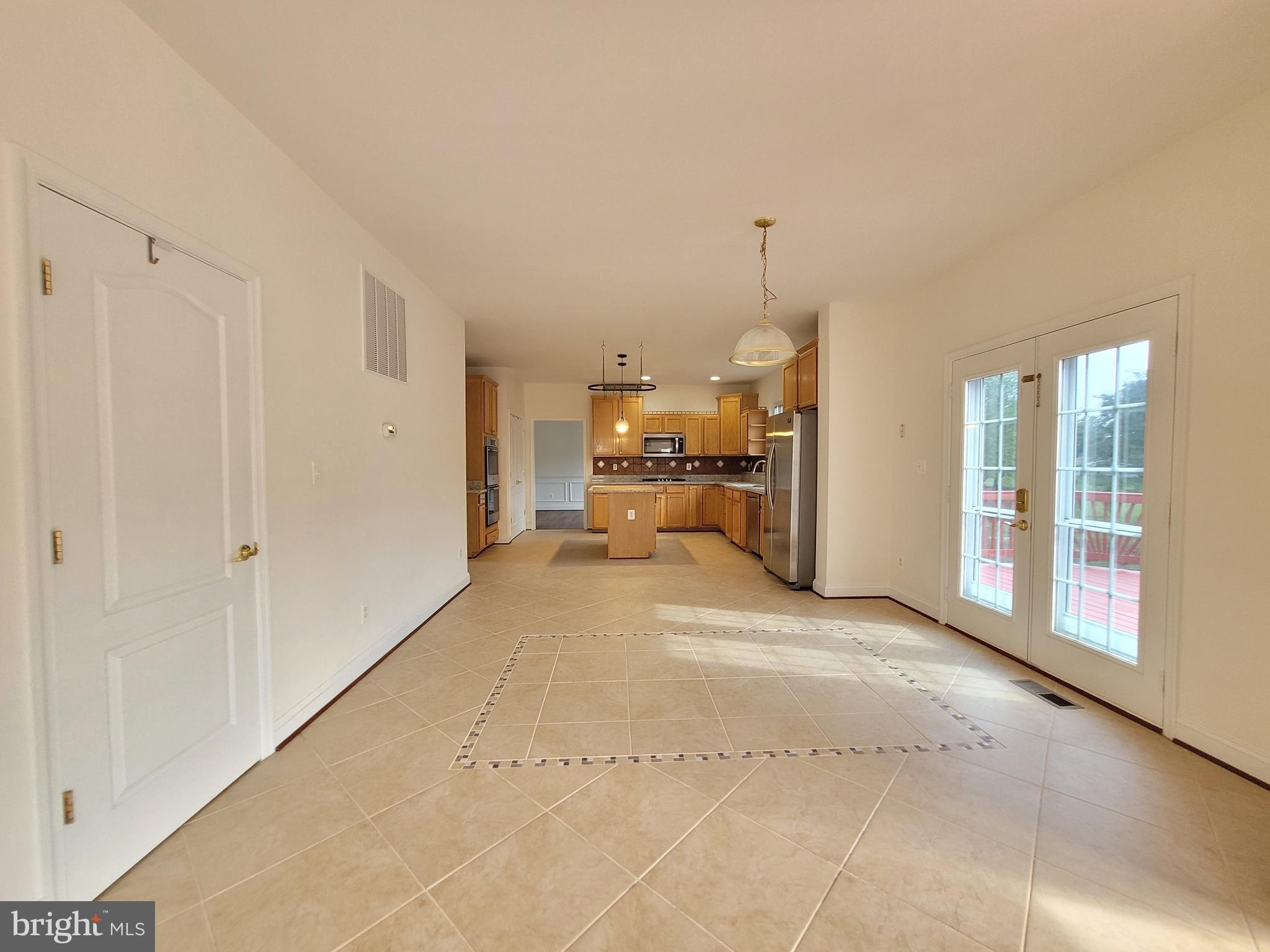 FOX HOLLOW - Residential Lease