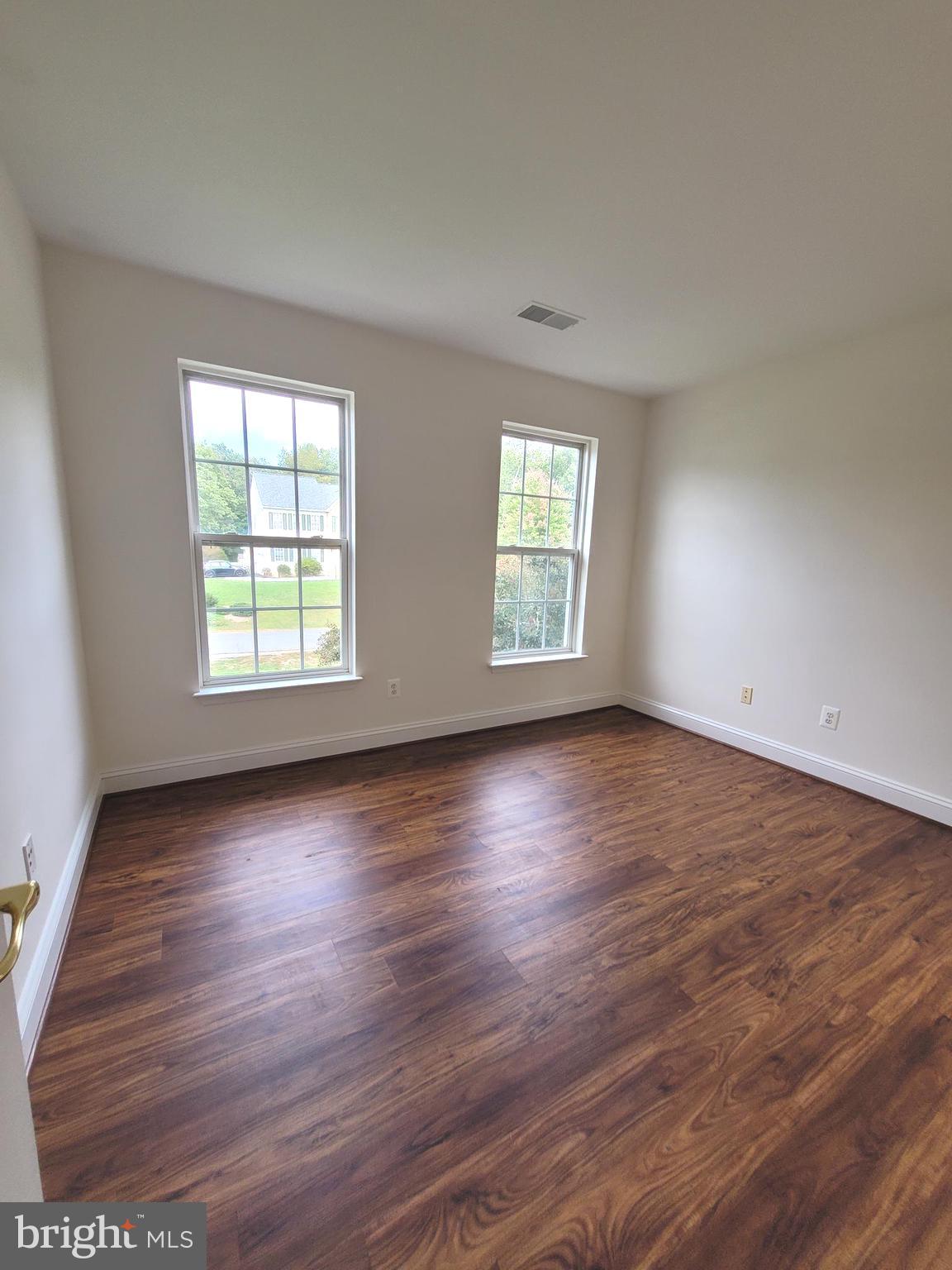 FOX HOLLOW - Residential Lease