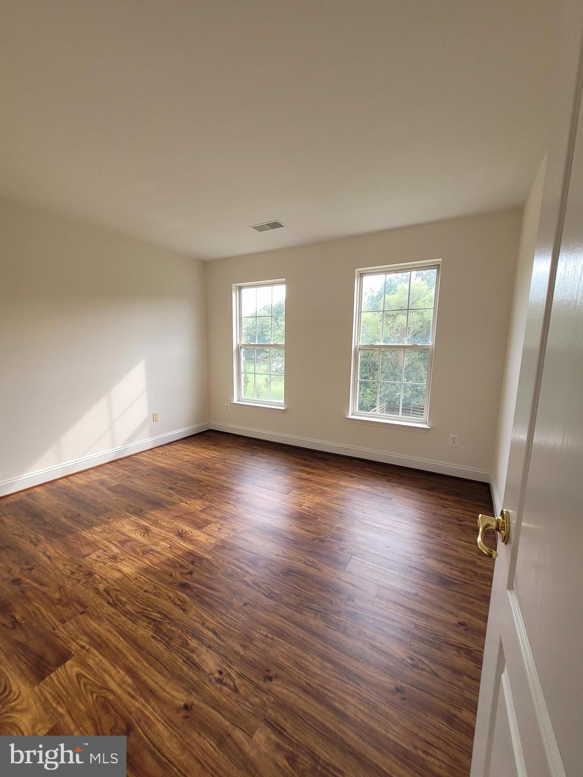 FOX HOLLOW - Residential Lease