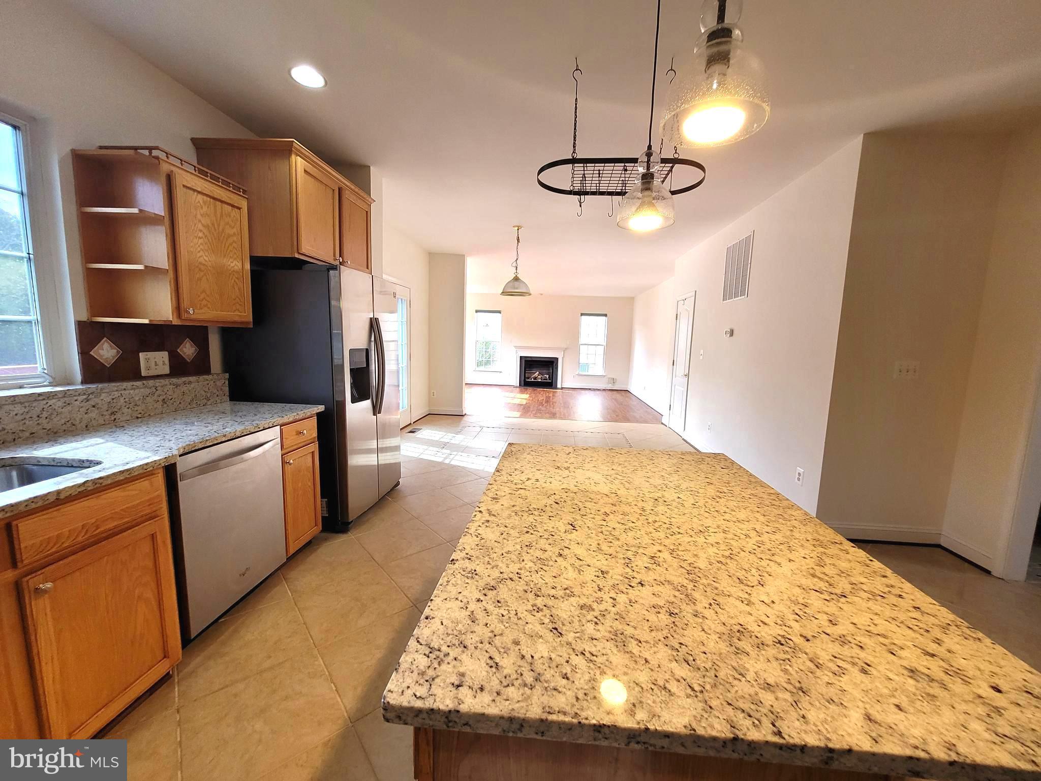 FOX HOLLOW - Residential Lease