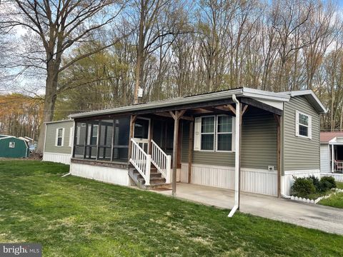59 FOREST DR. PENNSVILLE NJ 08070
