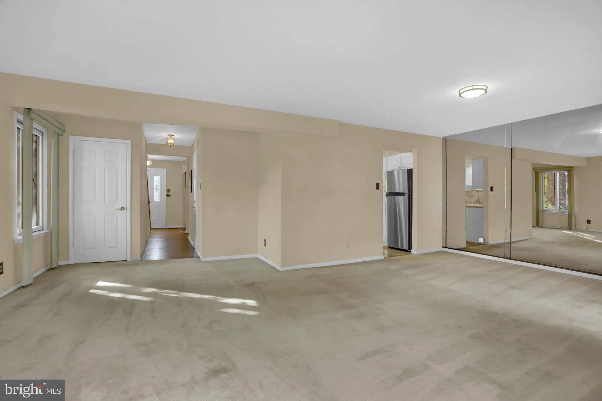 Baltimore, Maryland 21210, United States, 3 Bedrooms Bedrooms, ,4 BathroomsBathrooms,Residential,Coming Soon,224059