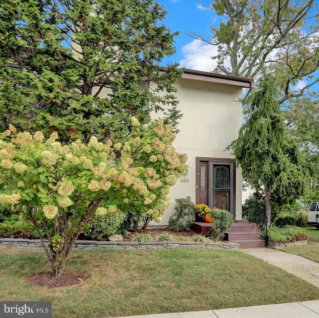 Baltimore, Maryland 21210, United States, 3 Bedrooms Bedrooms, ,4 BathroomsBathrooms,Residential,Coming Soon,224059