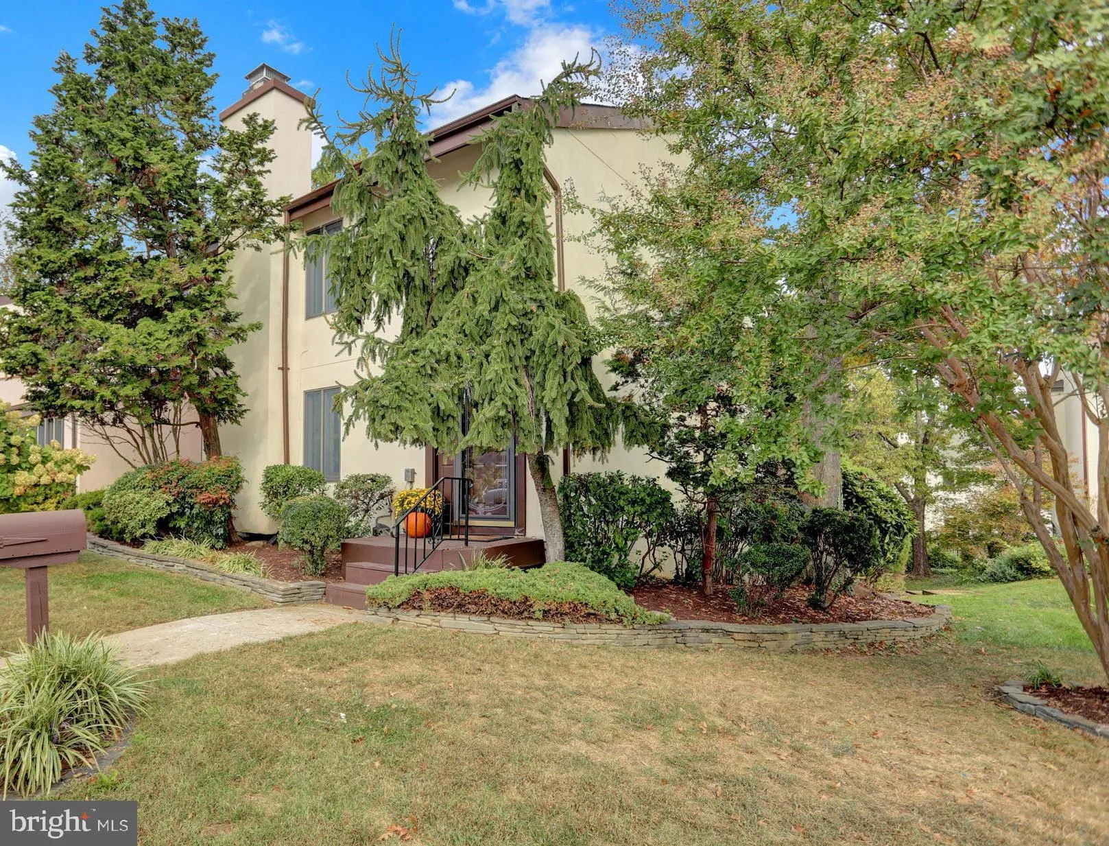 Baltimore, Maryland 21210, United States, 3 Bedrooms Bedrooms, ,4 BathroomsBathrooms,Residential,Coming Soon,224059