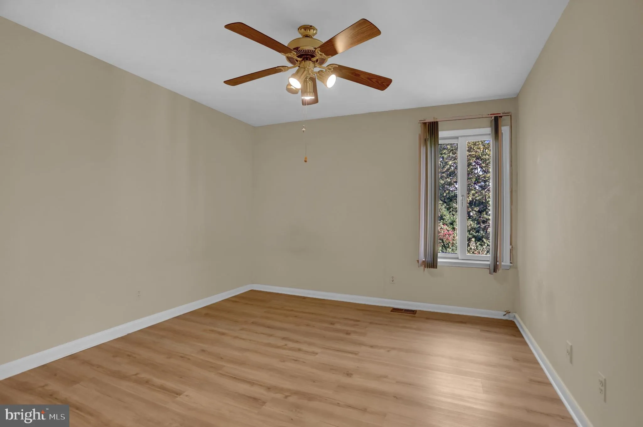 Baltimore, Maryland 21210, United States, 3 Bedrooms Bedrooms, ,4 BathroomsBathrooms,Residential,Coming Soon,224059