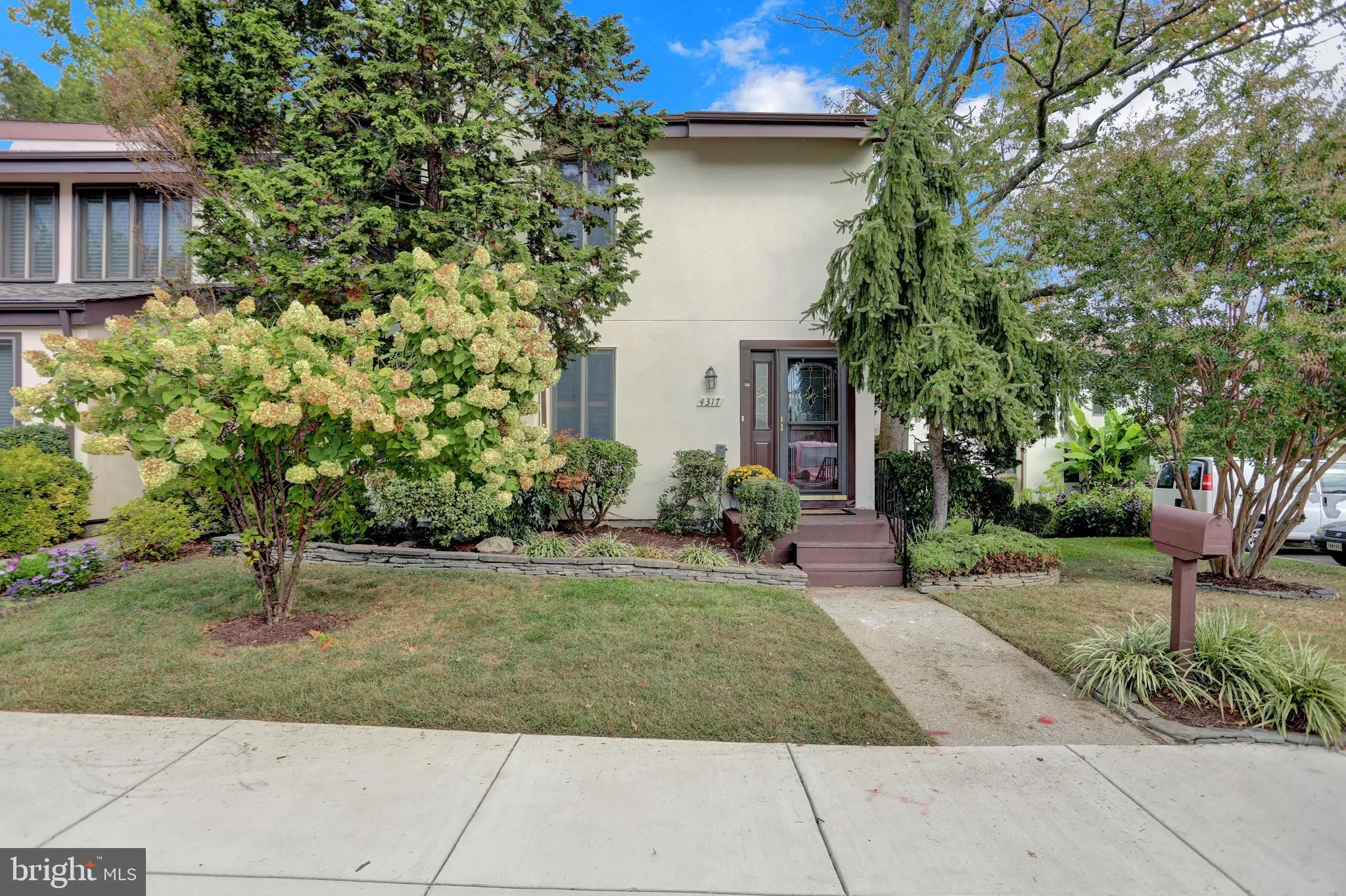 Baltimore, Maryland 21210, United States, 3 Bedrooms Bedrooms, ,4 BathroomsBathrooms,Residential,Coming Soon,224059