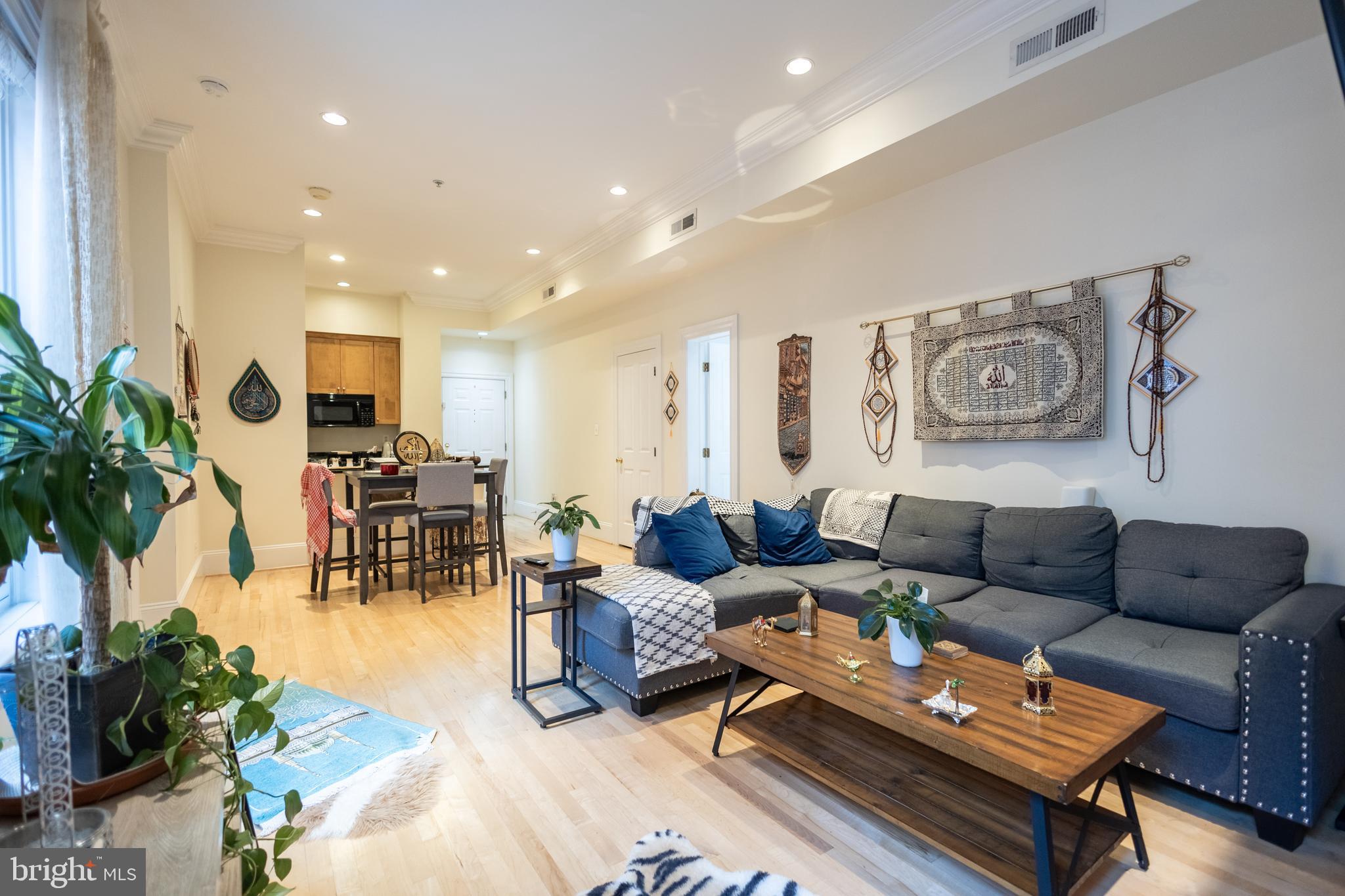 1520 O STREET NW 104