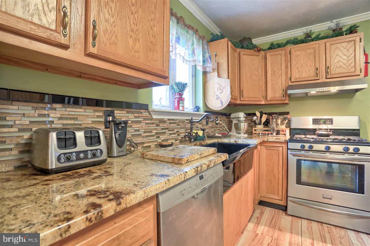 NORTH HOPEWELL - Residential