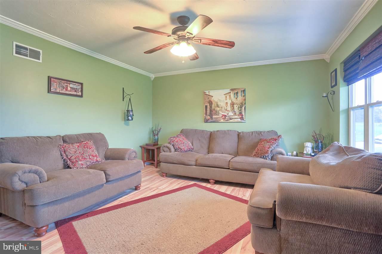 NORTH HOPEWELL - Residential