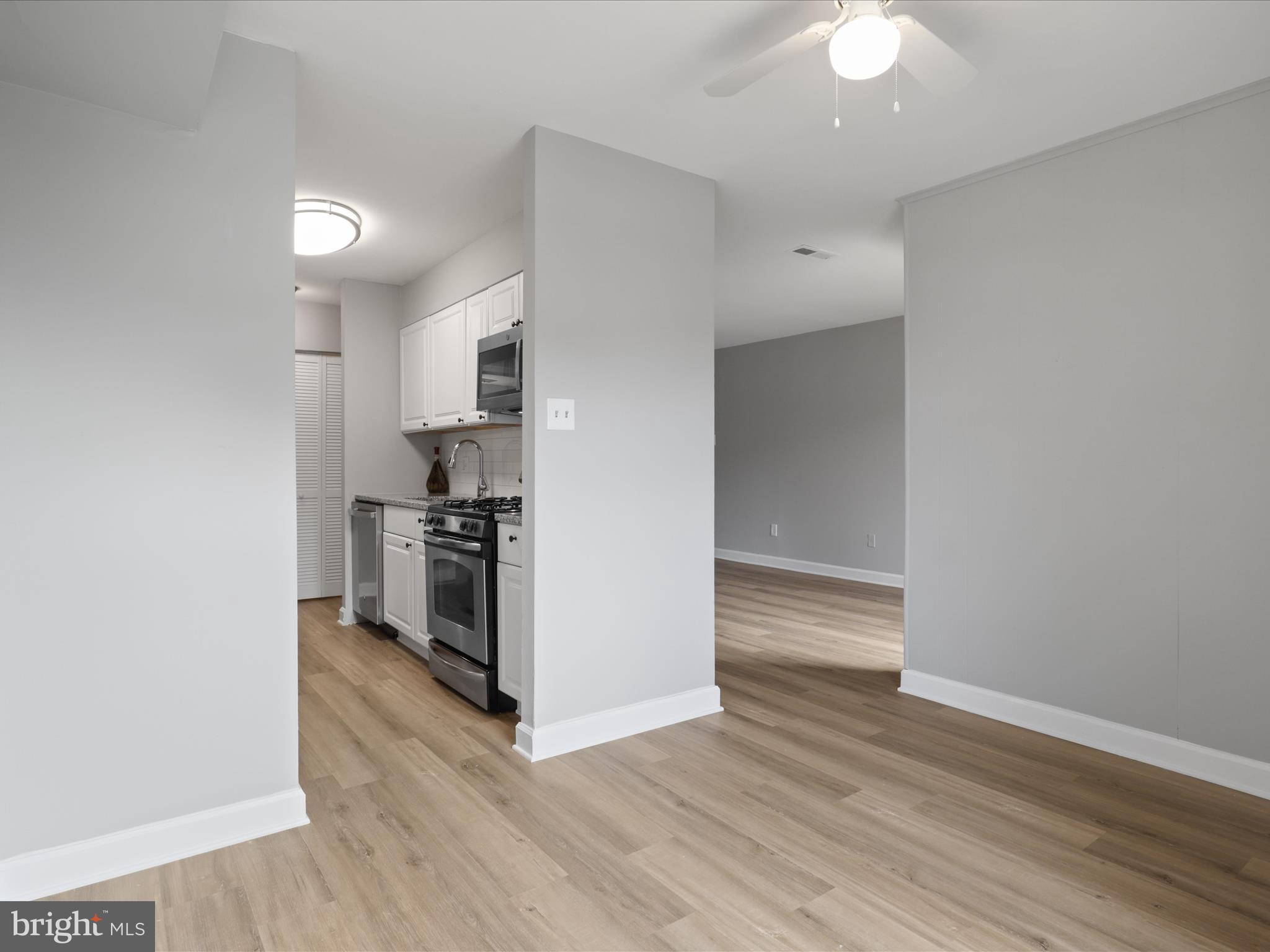 WOODBURN VILLAGE - Residential