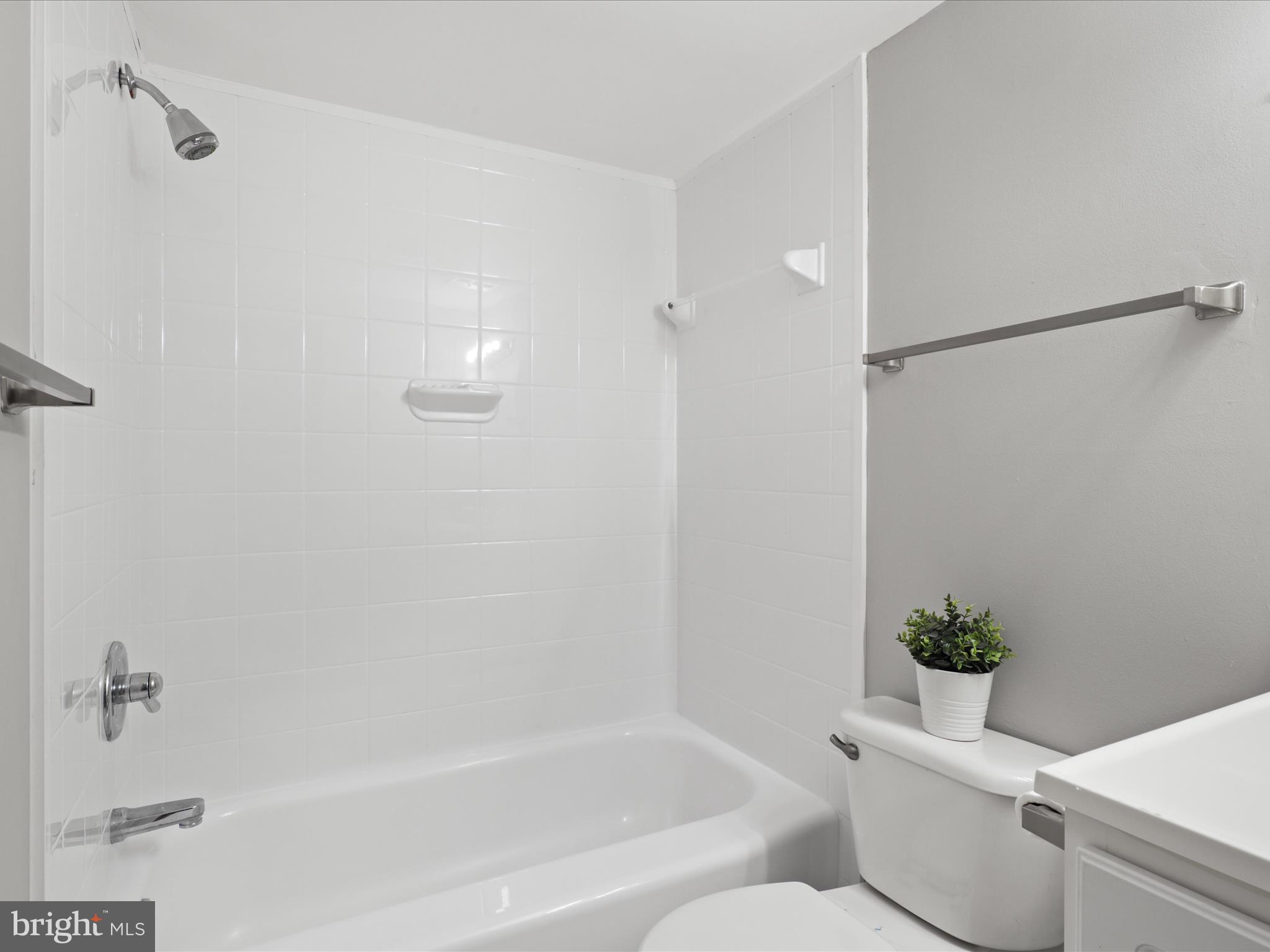 WOODBURN VILLAGE - Residential