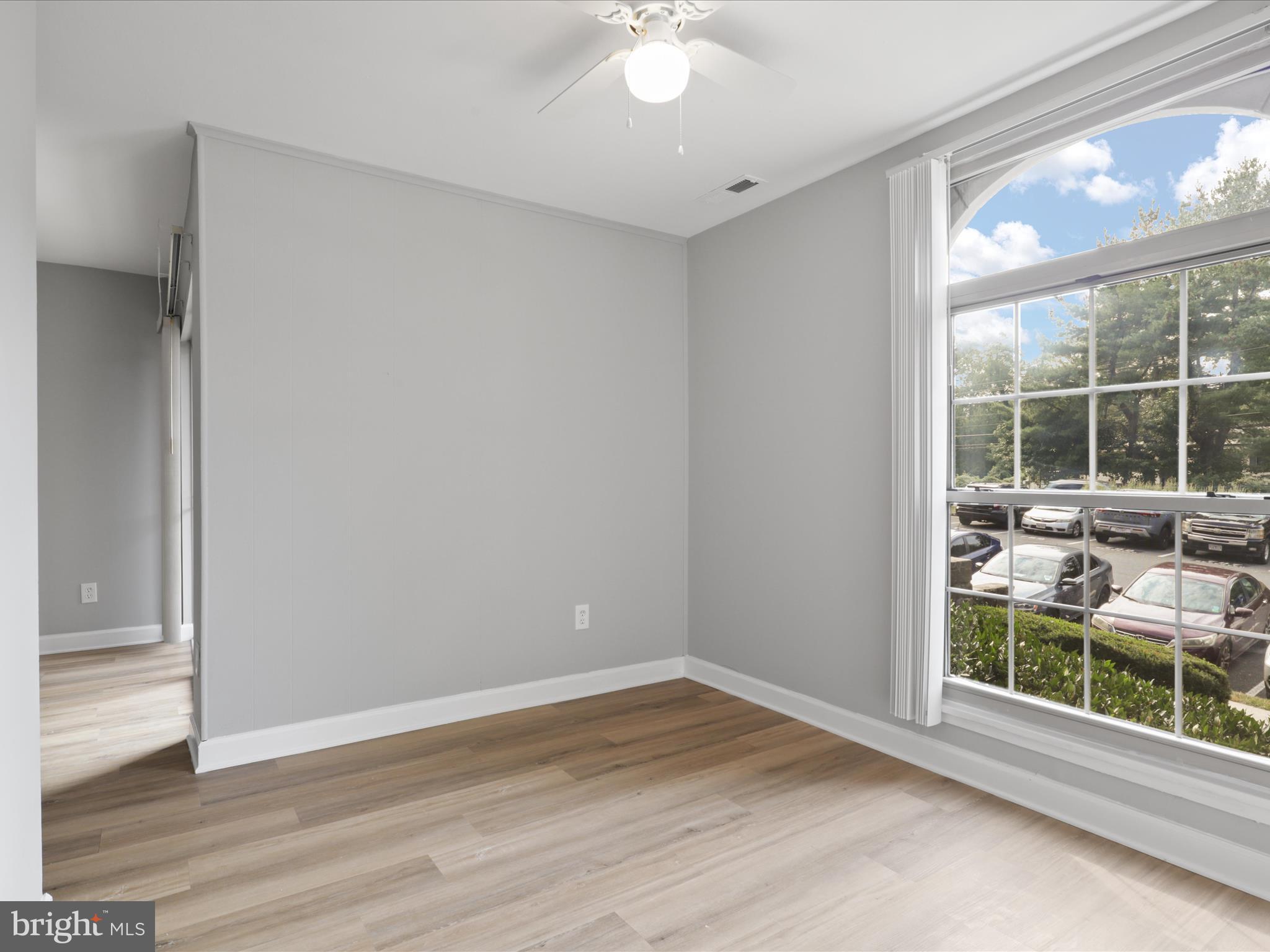 WOODBURN VILLAGE - Residential