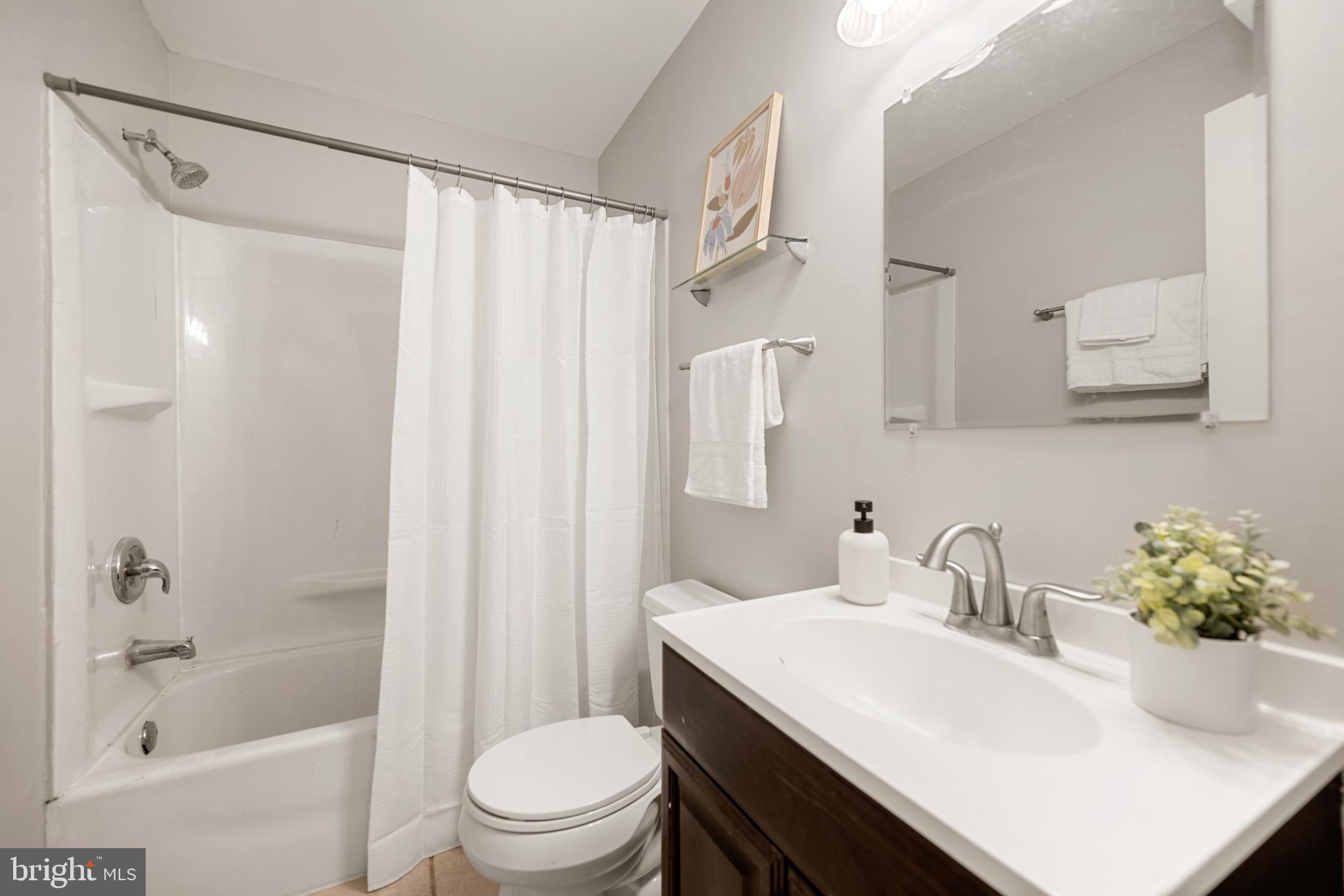 PINEWOOD FOREST - Residential