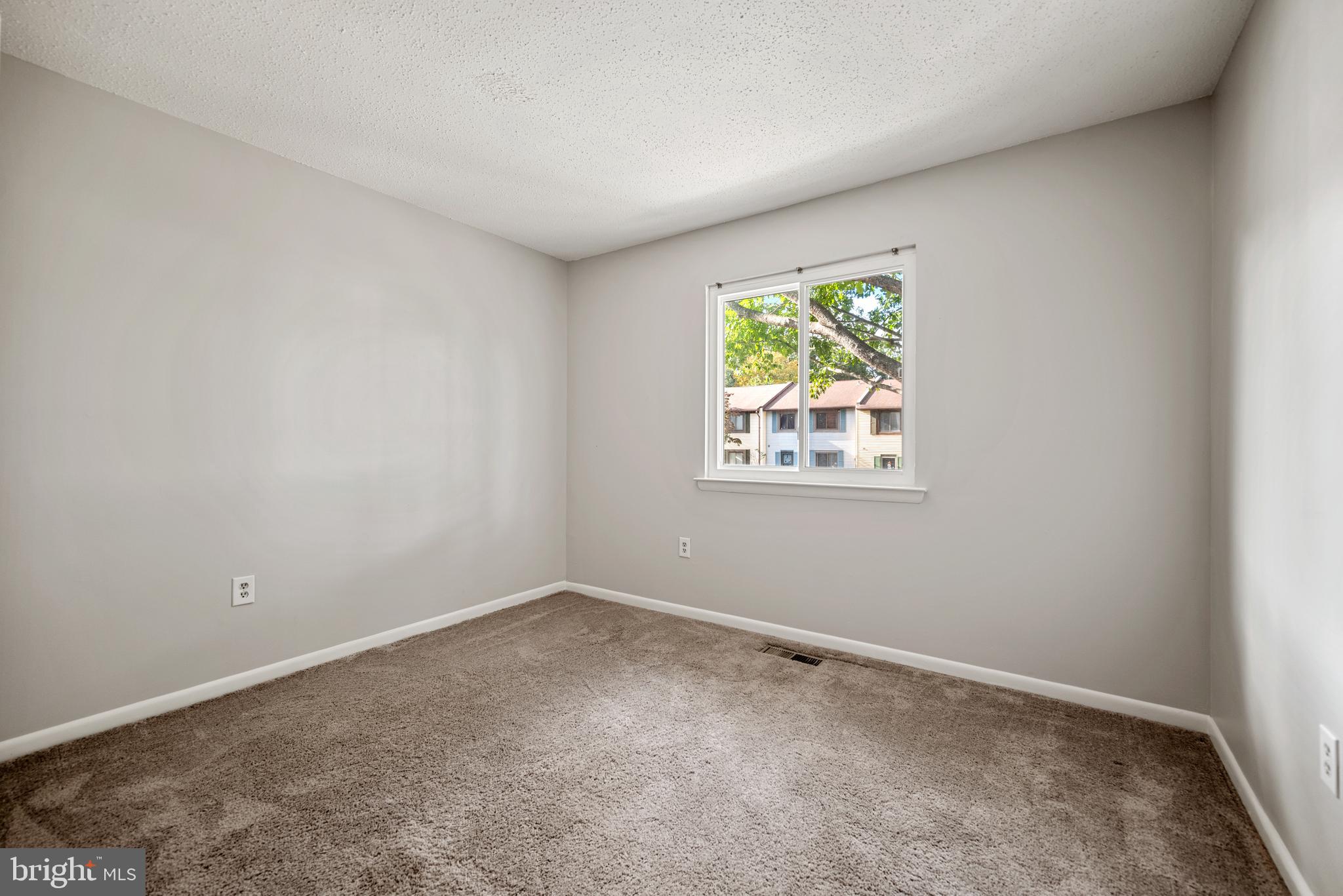 PINEWOOD FOREST - Residential