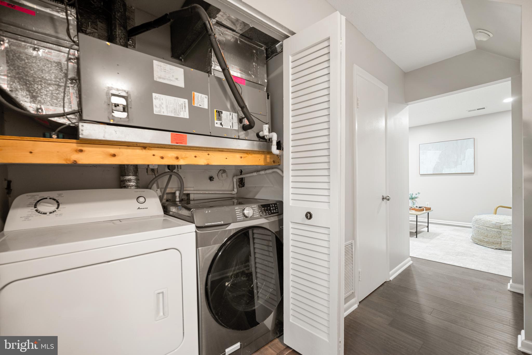 PINEWOOD FOREST - Residential