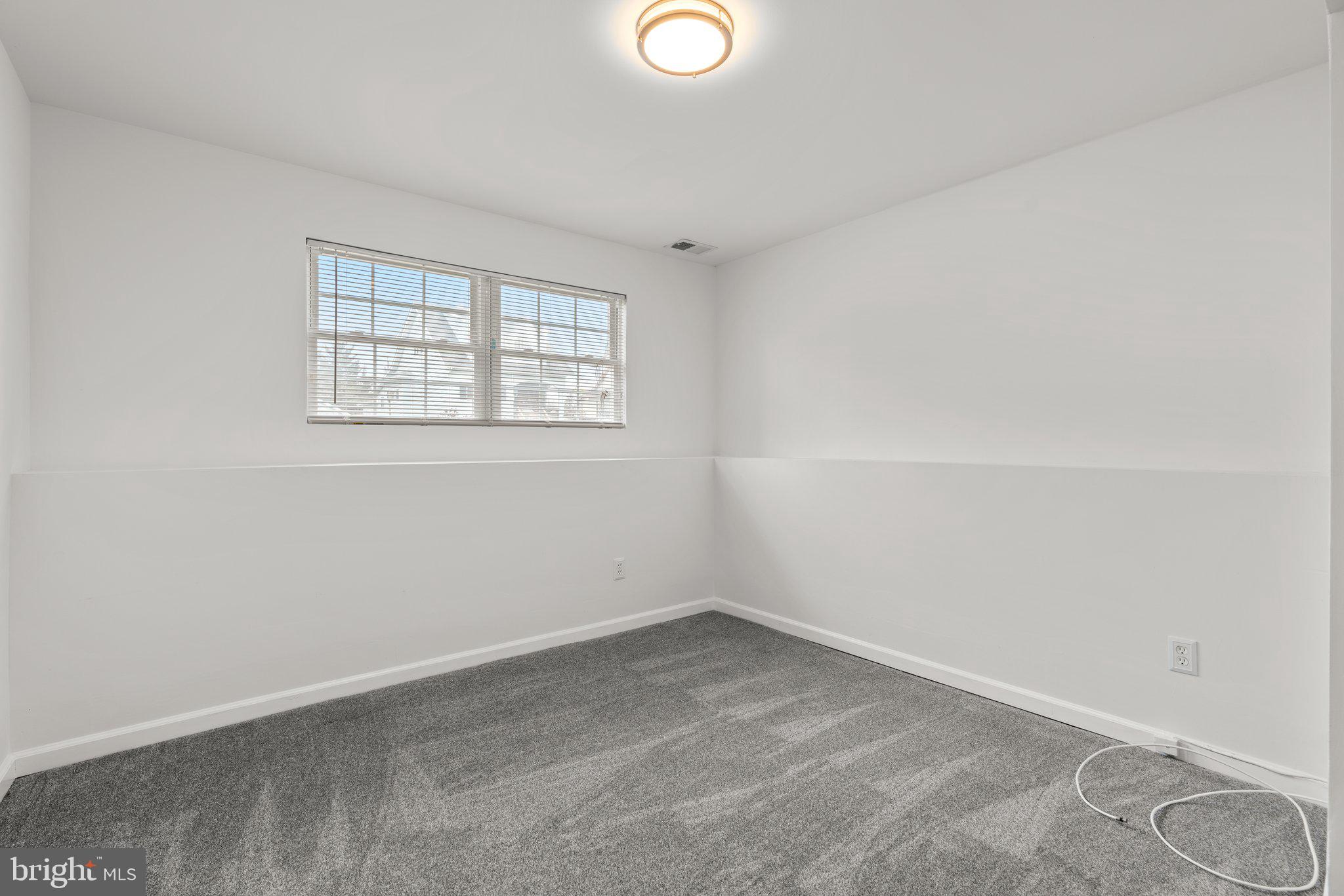 BALTIMORE HIGHLANDS - Residential