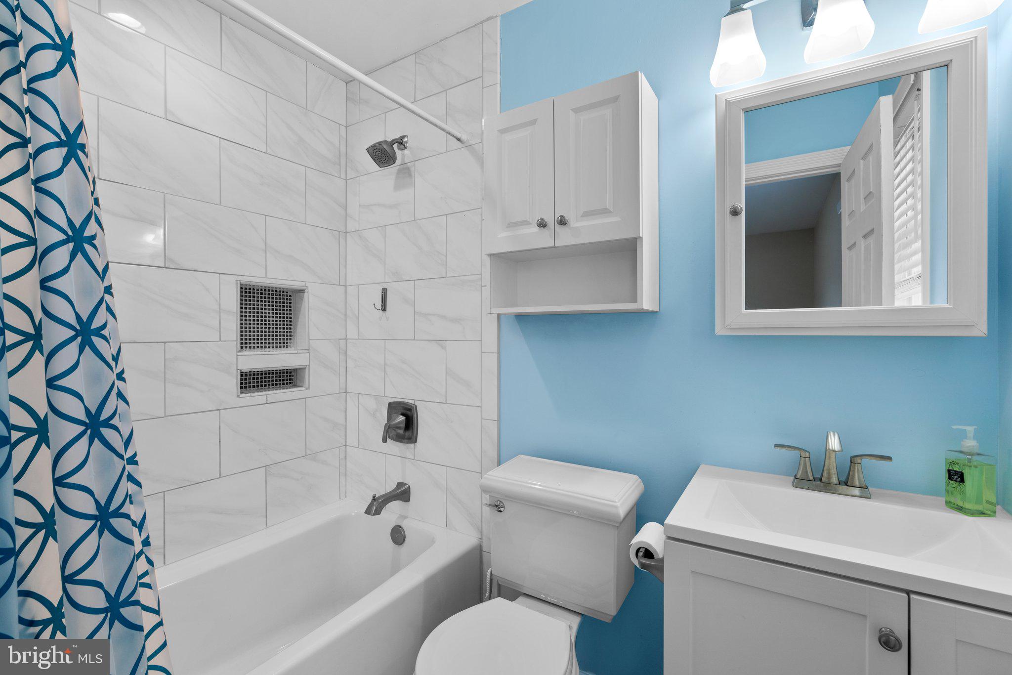 BALTIMORE HIGHLANDS - Residential