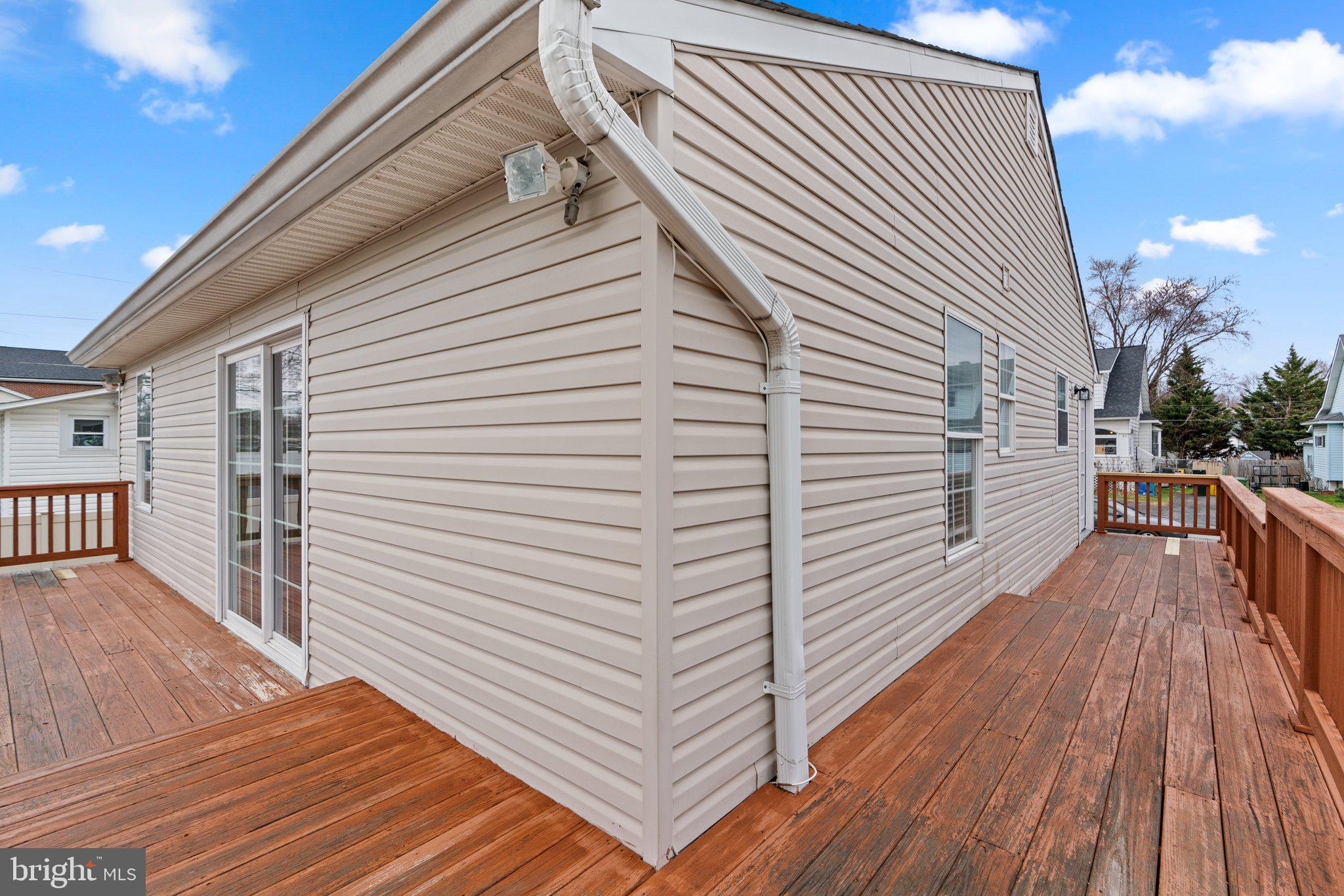 BALTIMORE HIGHLANDS - Residential