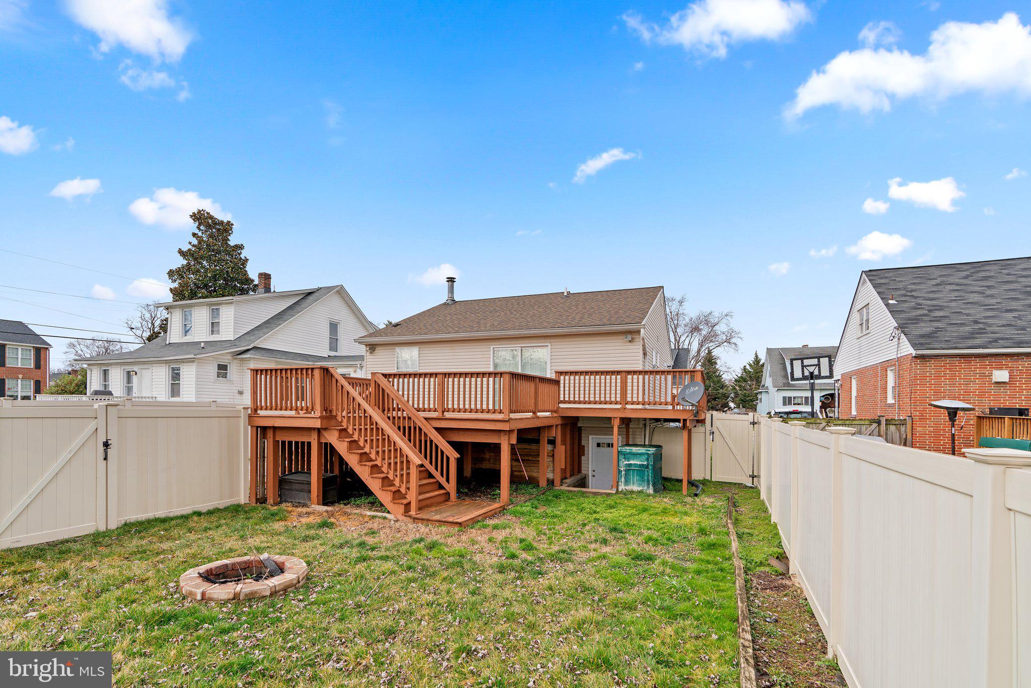 BALTIMORE HIGHLANDS - Residential