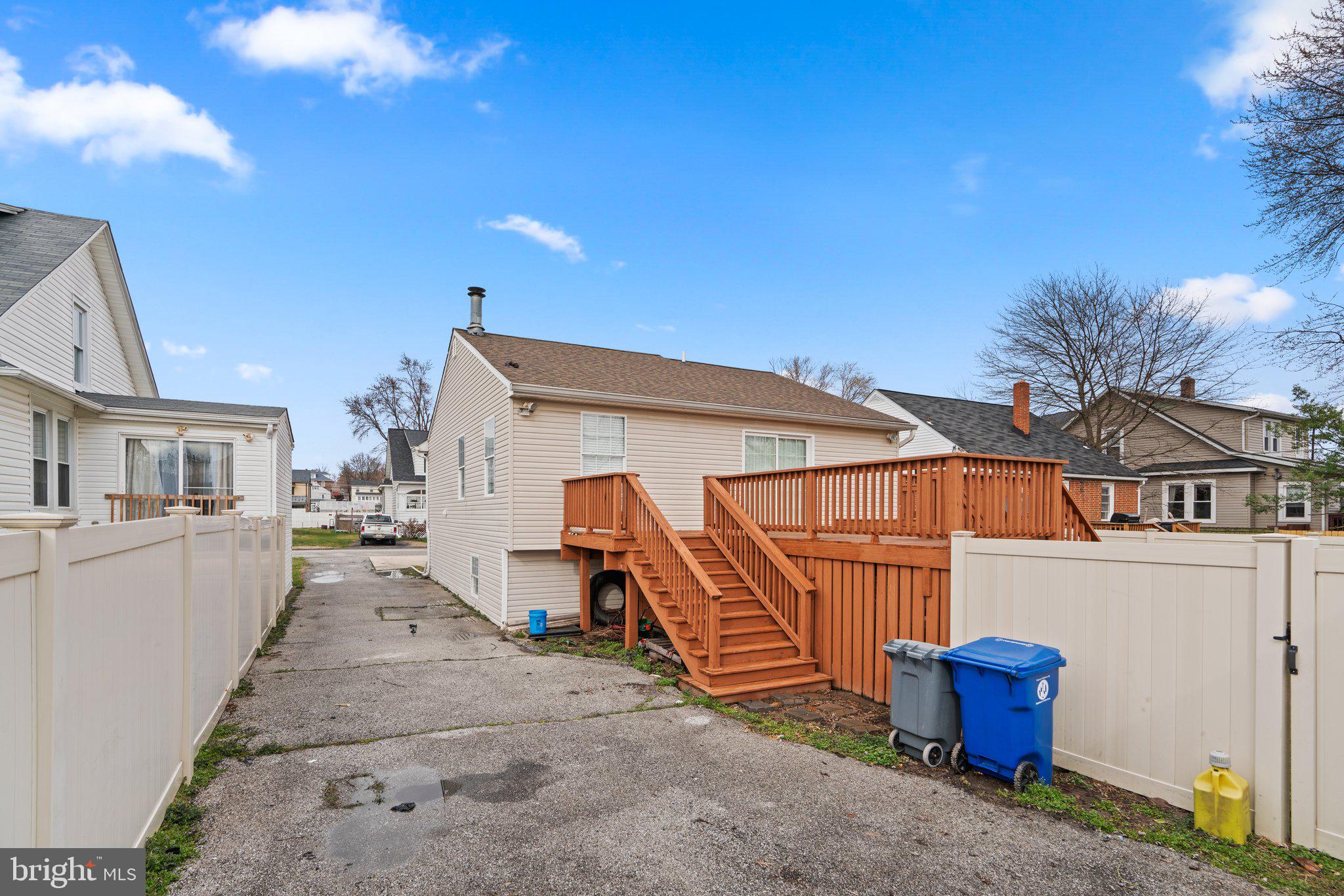 BALTIMORE HIGHLANDS - Residential